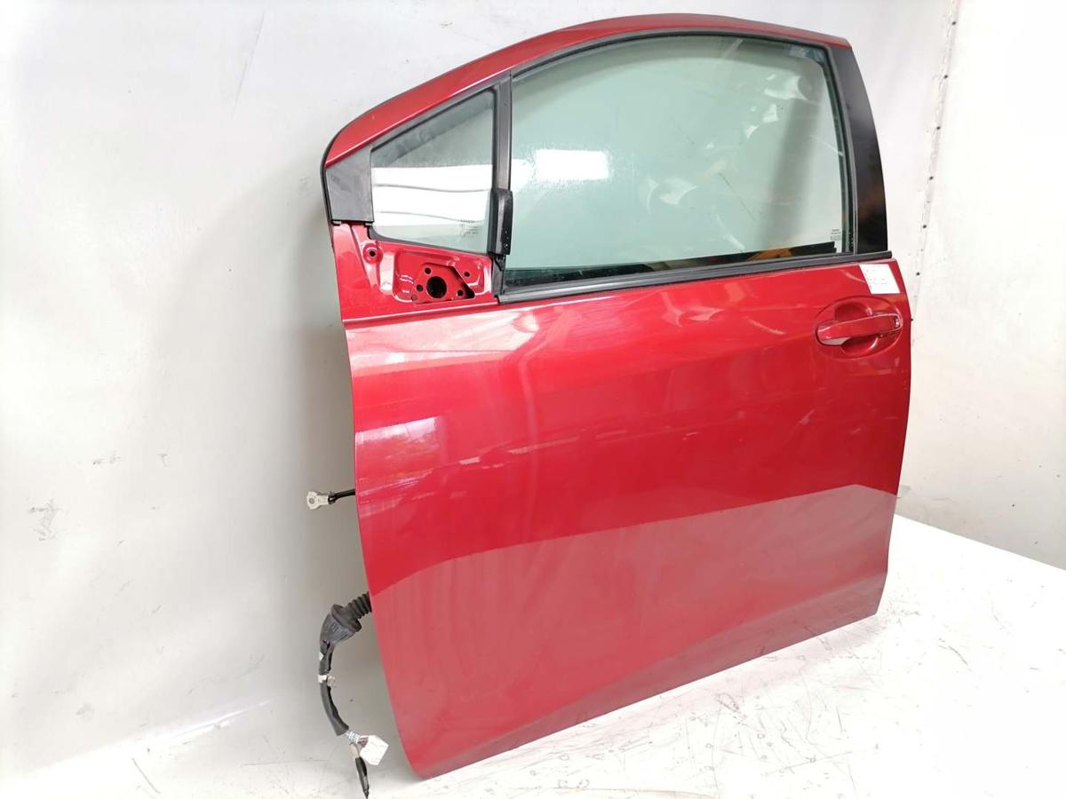 Toyota Yaris XP13 original Tür vorn links 3N8 RED PEARL 5-Türer